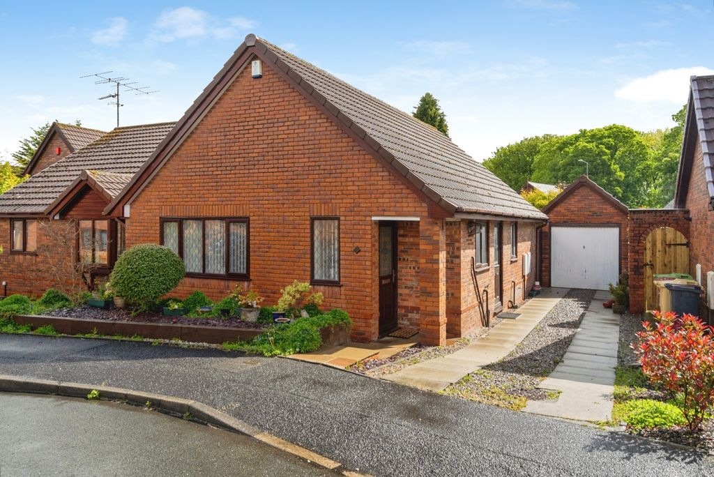 Property photo 1 of 17 Pbox-Img.Jpg