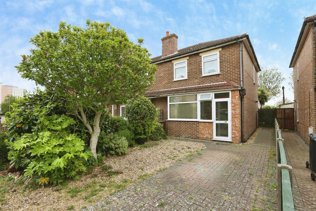 Property photo 1 of 19