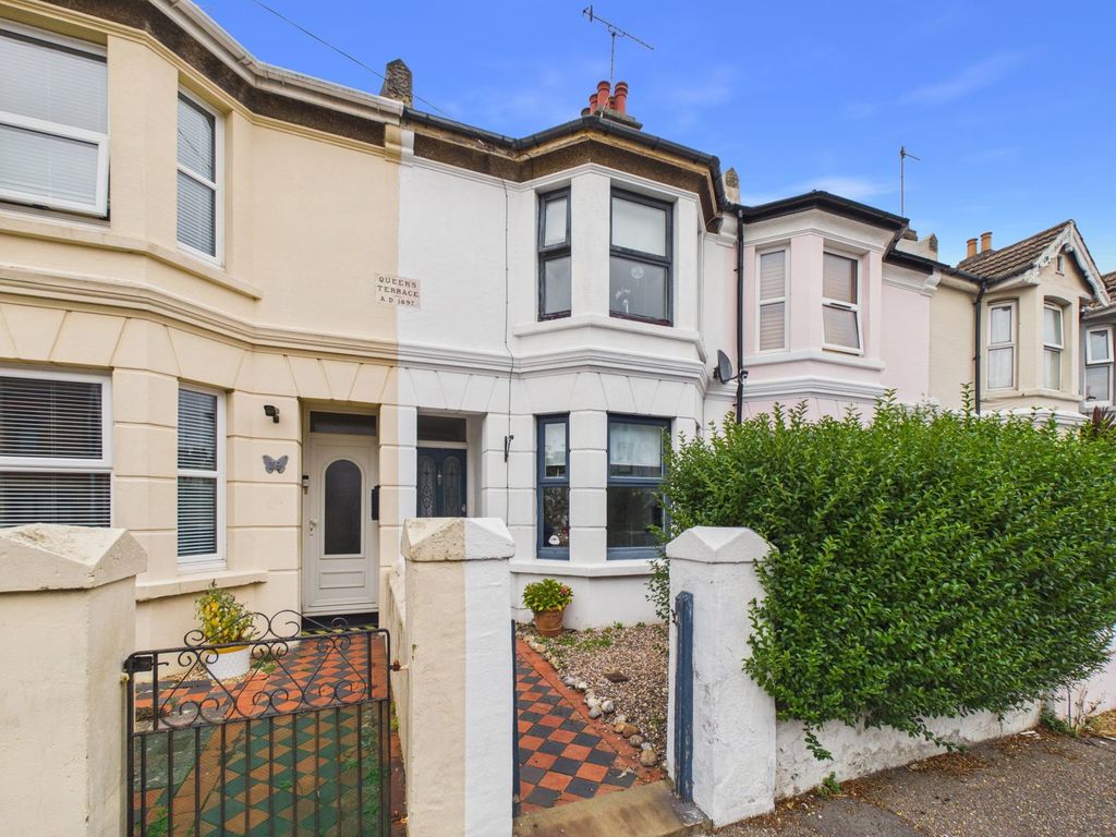Property photo 1 of 16