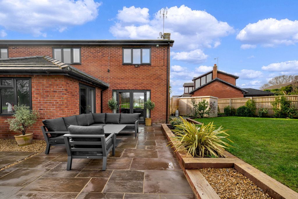 Additional image 26 of 5 bed detached house for saleMeadow Croft, Cross Lanes, Wrexham LL13