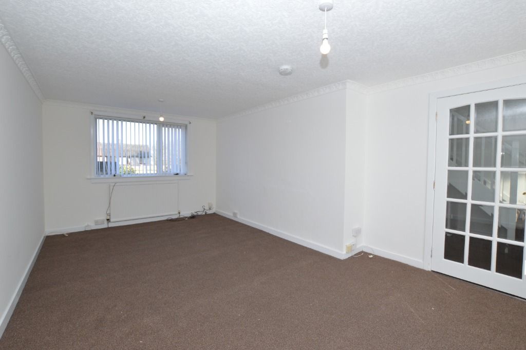 Property photo 3 of 11 Photo 3