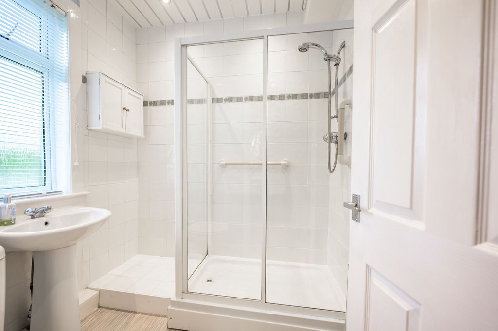 Additional image 5 of 2 bed flat to rentGrangeburn Road, Grangemouth, Stirling FK3