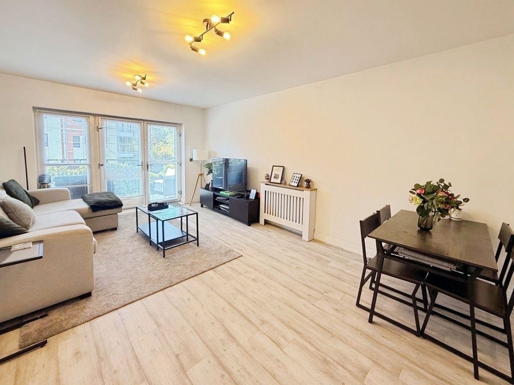 Property photo 3 of 14 Pbox-Img.Jpg