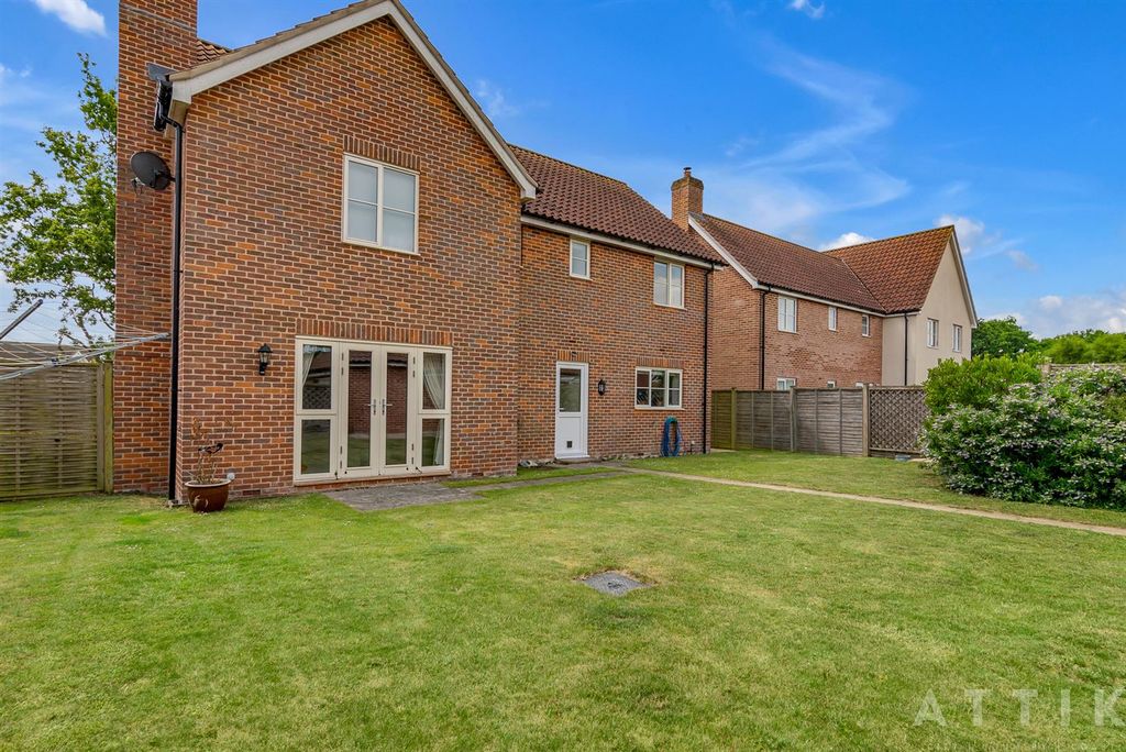 Property photo 1 of 52 Attik (12).Jpg