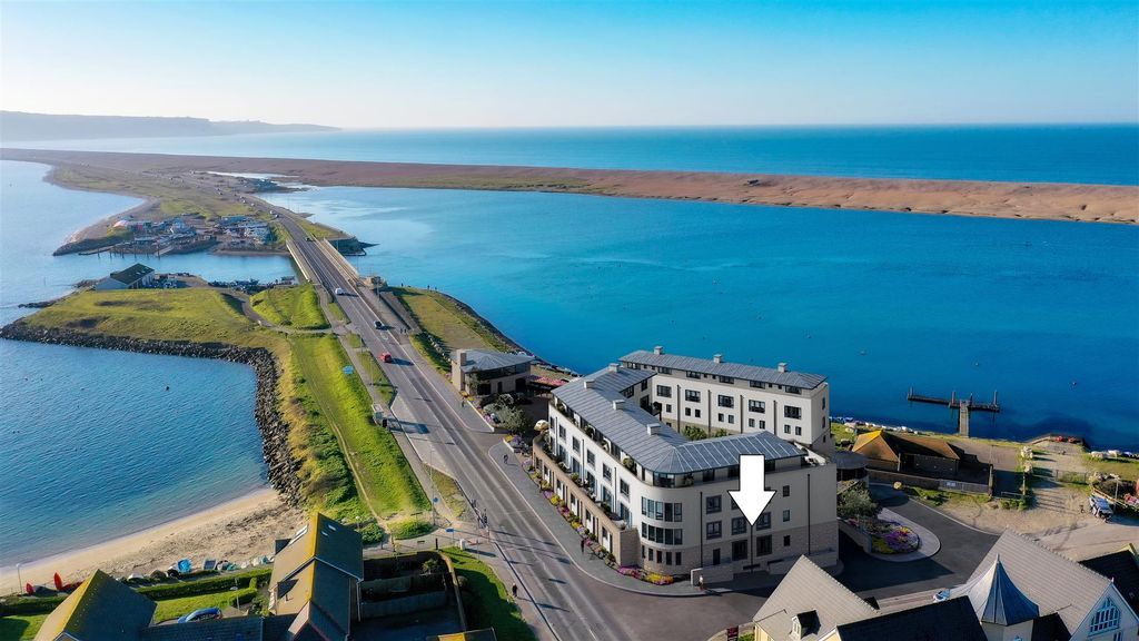 Property photo 1 of 9 Apartment 8 Arrow.1.Jpg