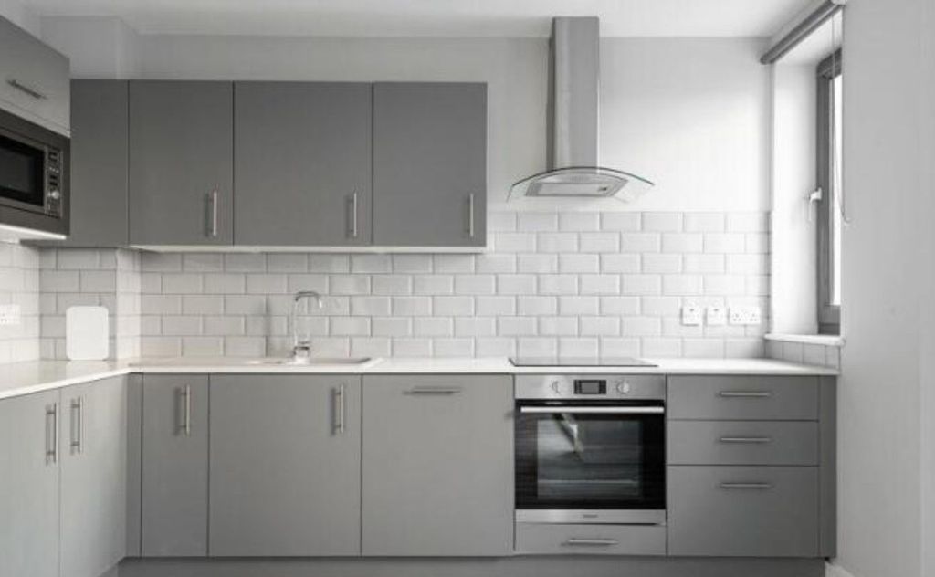 Additional image 9 of 10 bed flat for sale32 Apartments For Sale, Varis Court, Station Approach Road, Coulsdon CR5
