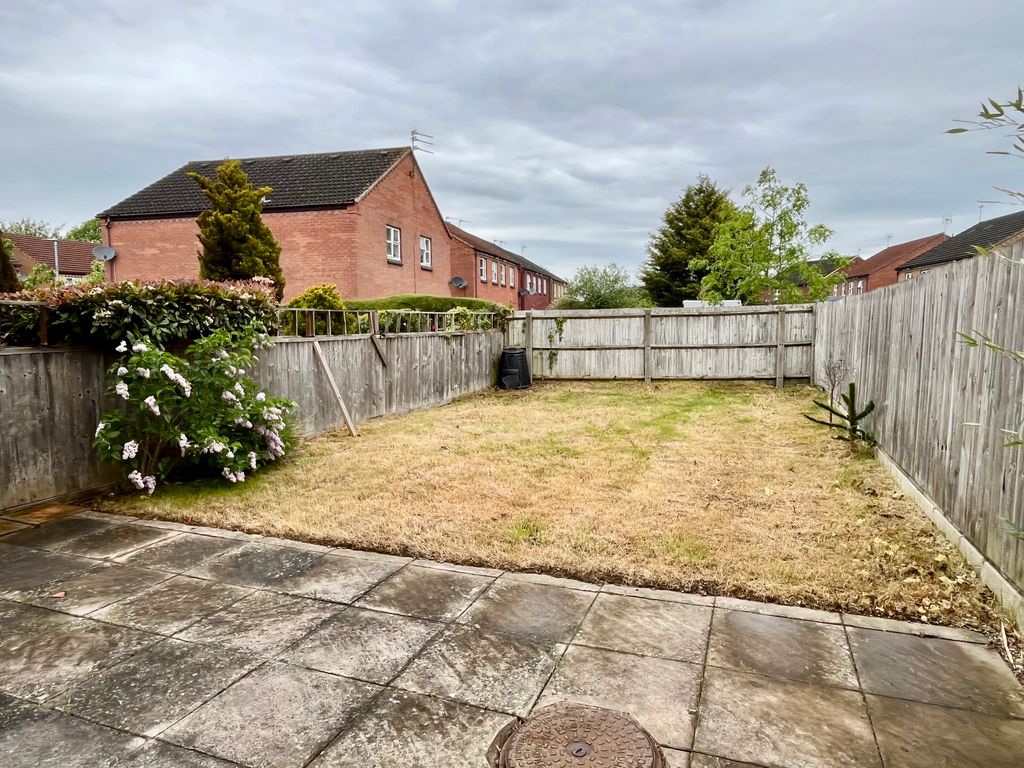 Property photo 2 of 10