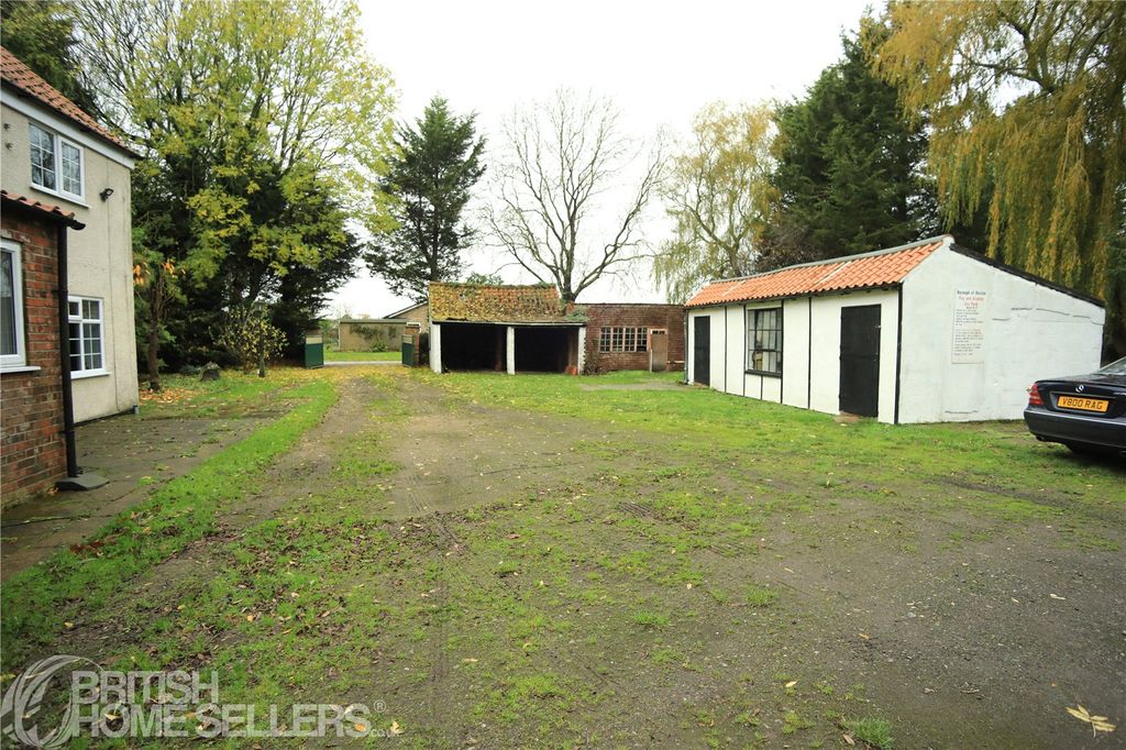 Property photo 1 of 20 Picture No. 03