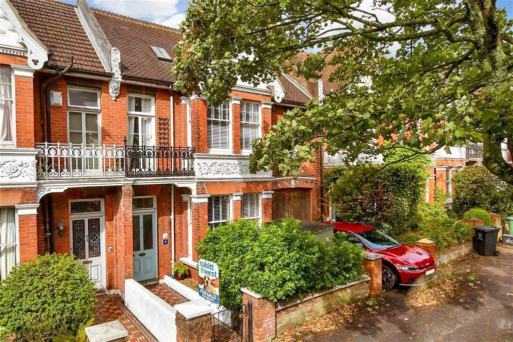 Property photo 2 of 19 External (Web)