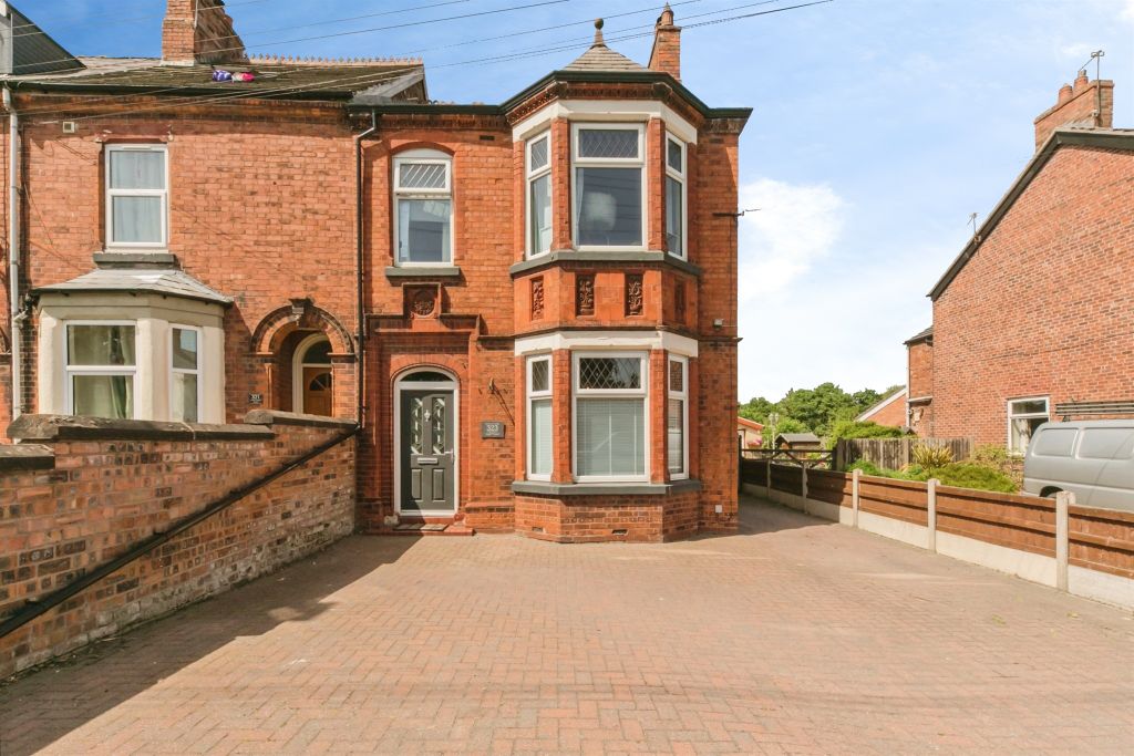 Property photo 2 of 31