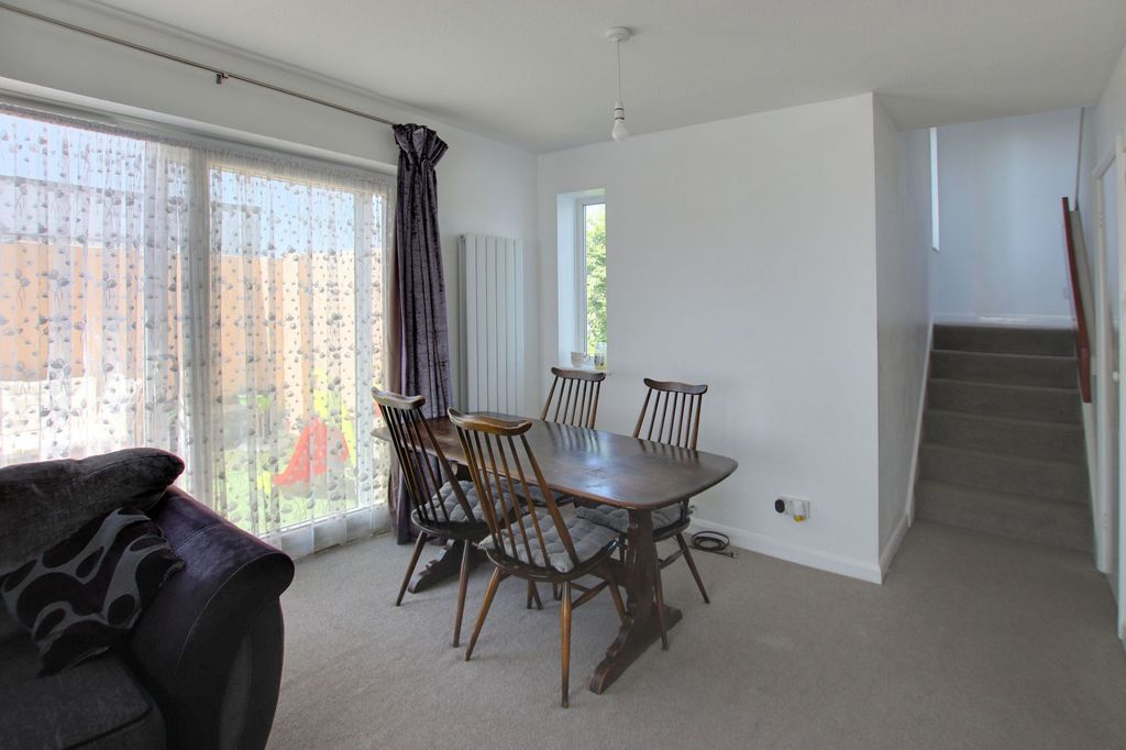 Property photo 2 of 13 Dining Area