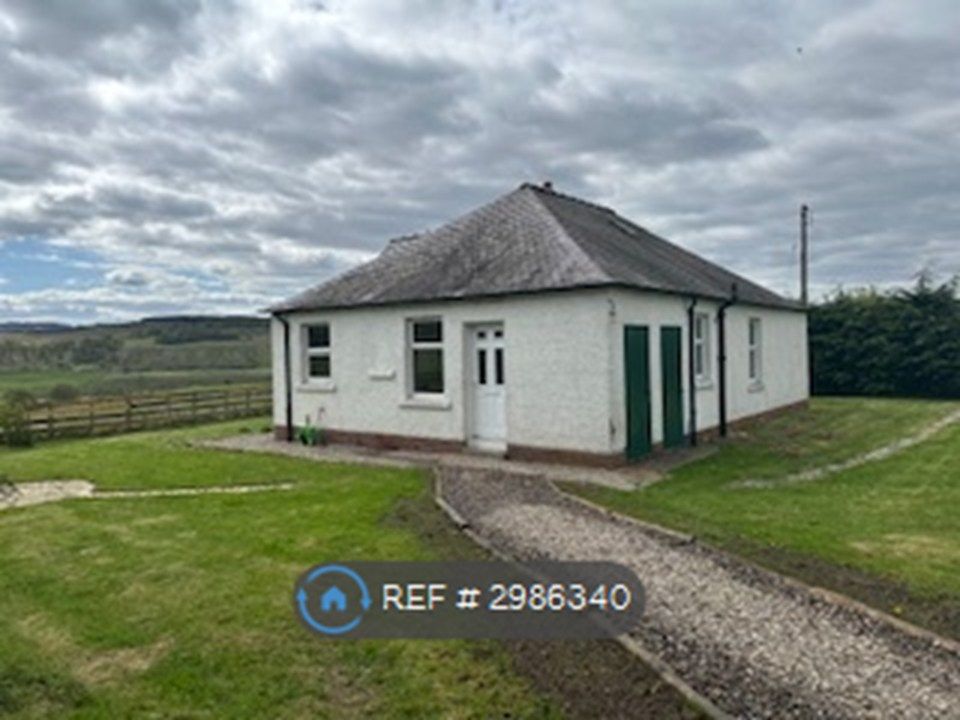 Property photo 2 of 16