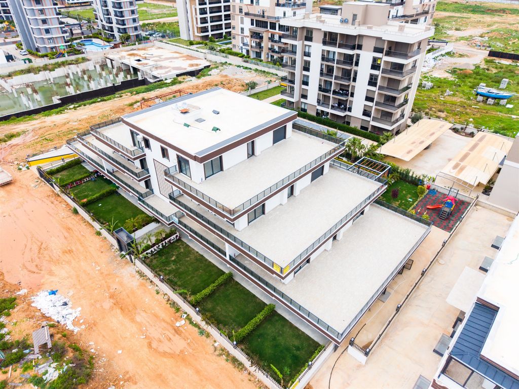 Property photo 2 of 18 Modern Antalya Apartments For Sale - Stylish Architecture