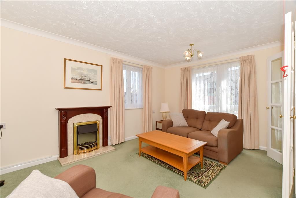 Property photo 1 of 13 Lounge/Dining Room