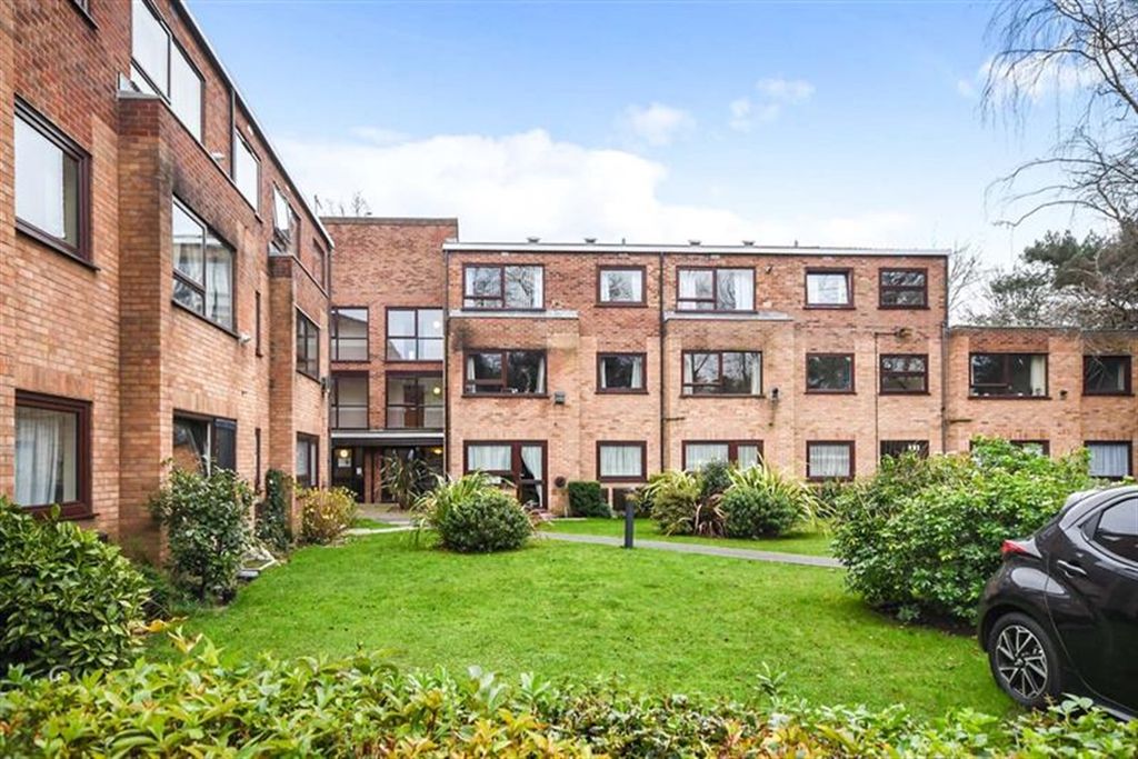 Property photo 1 of 10 (Main)