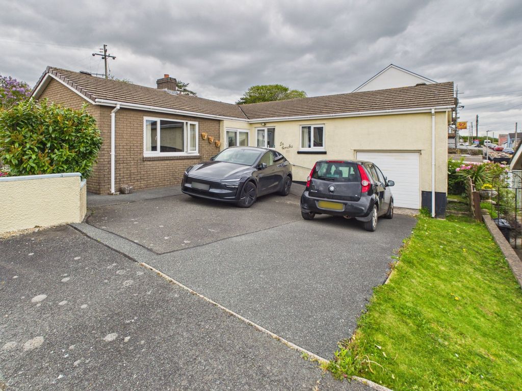 Additional image 15 of 3 bed detached bungalow for saleHazel Grove, Llanstadwell SA73