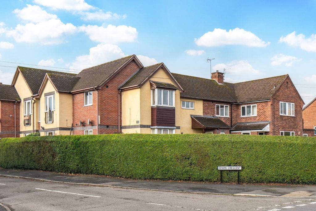 Property photo 3 of 12 Picture No. 14