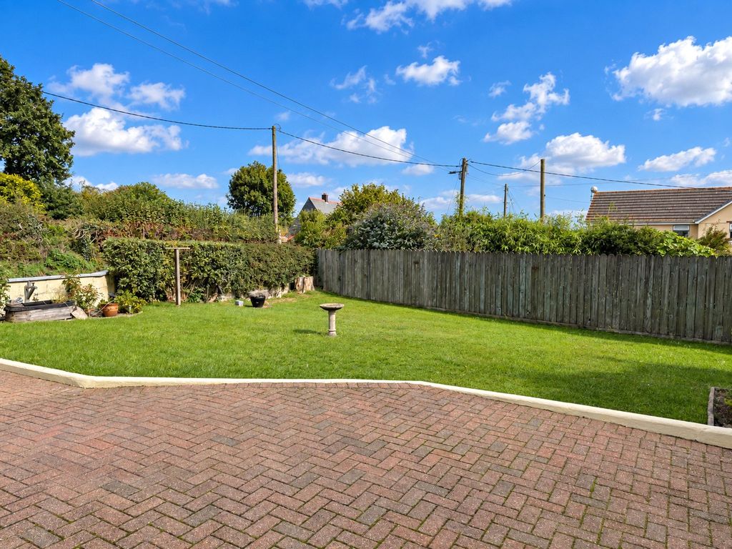 Property photo 3 of 12 Picture No. 03