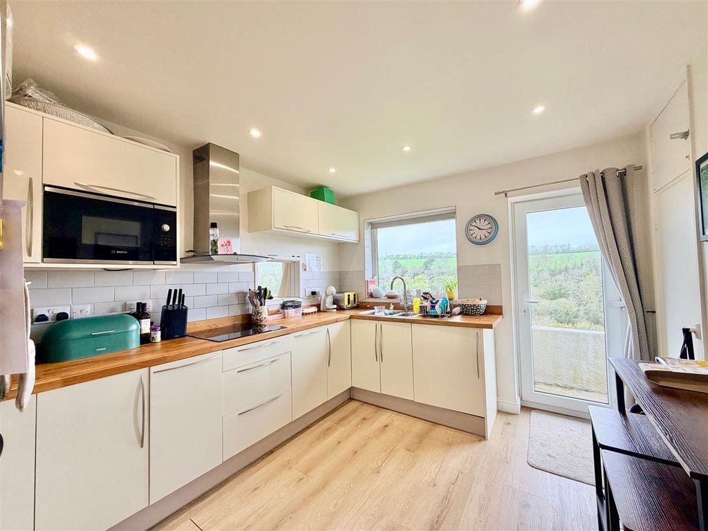 Property photo 2 of 20 Img_3329.Jpeg