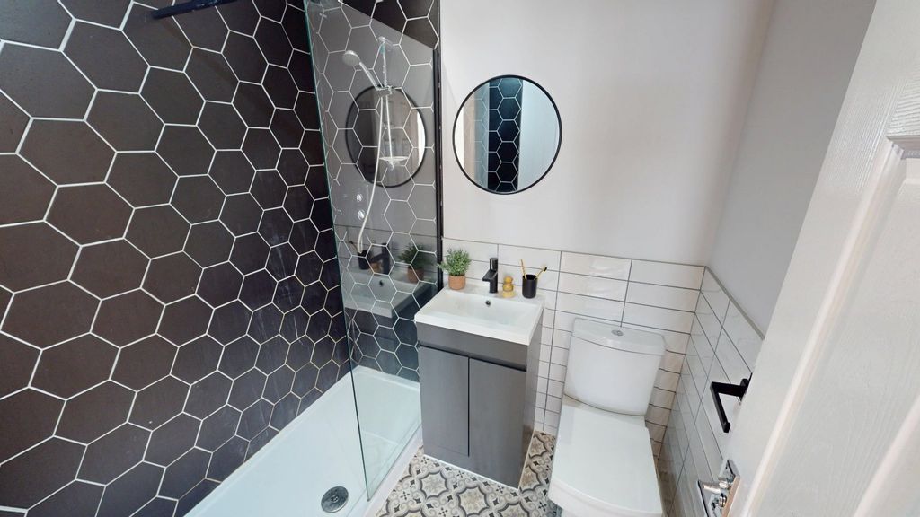 Property photo 2 of 12 Picture No. 12