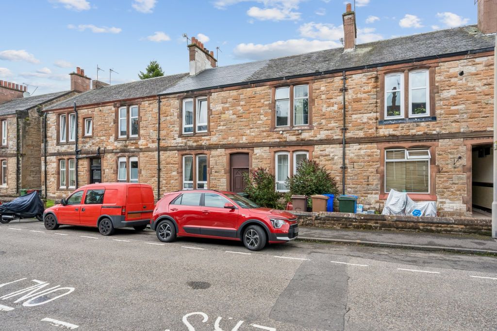 Property photo 1 of 10 Picture No. 16