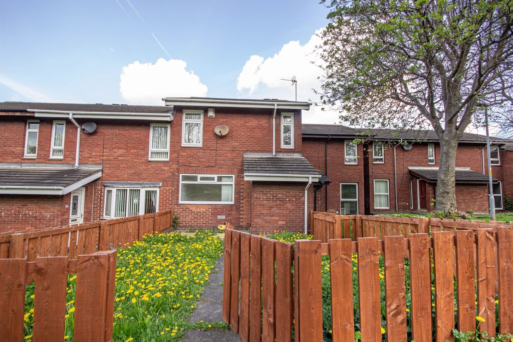 Property photo 1 of 18 1