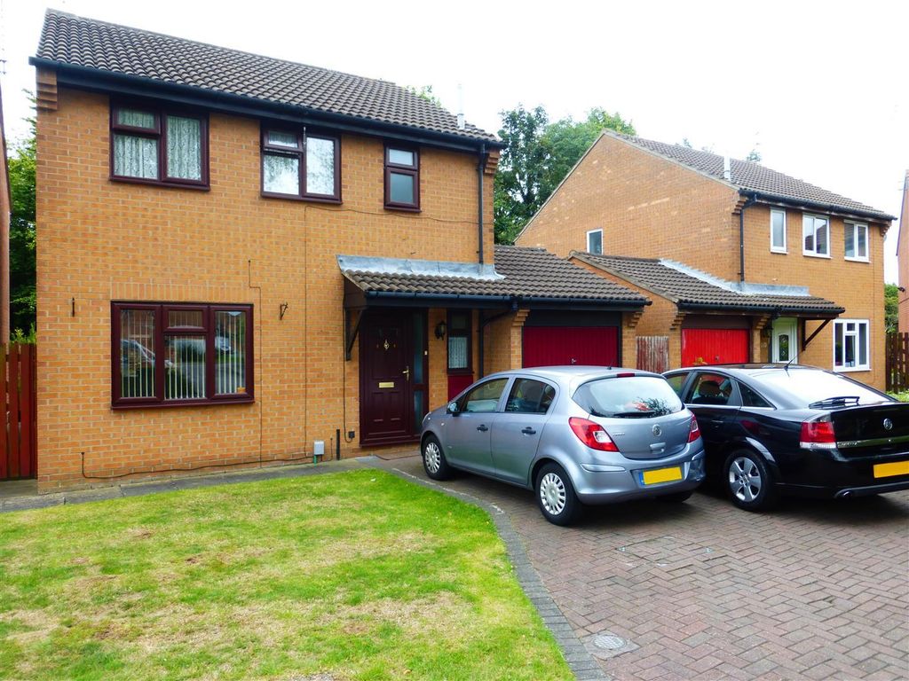 Property photo 1 of 1 Front
