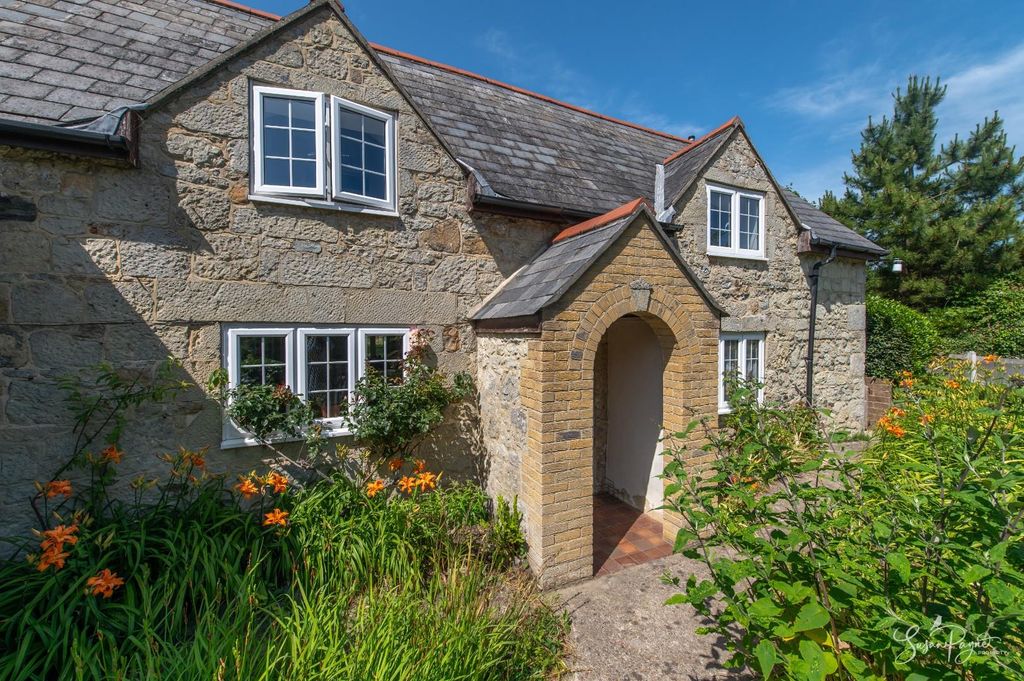 Property photo 3 of 56 Welcome To Kemming Cottage