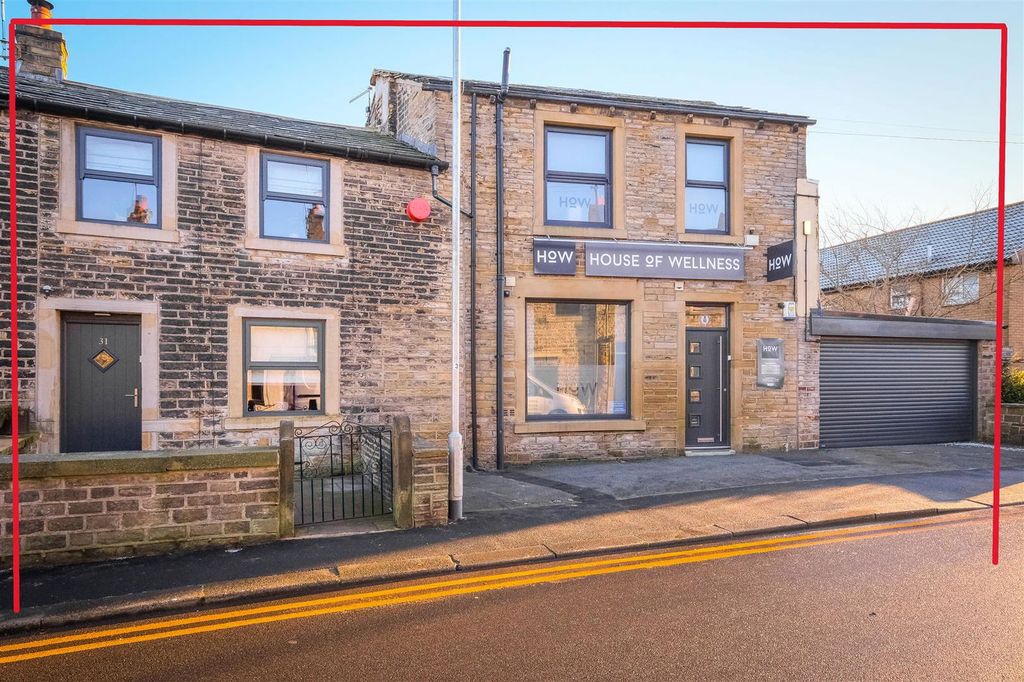 Property photo 1 of 31