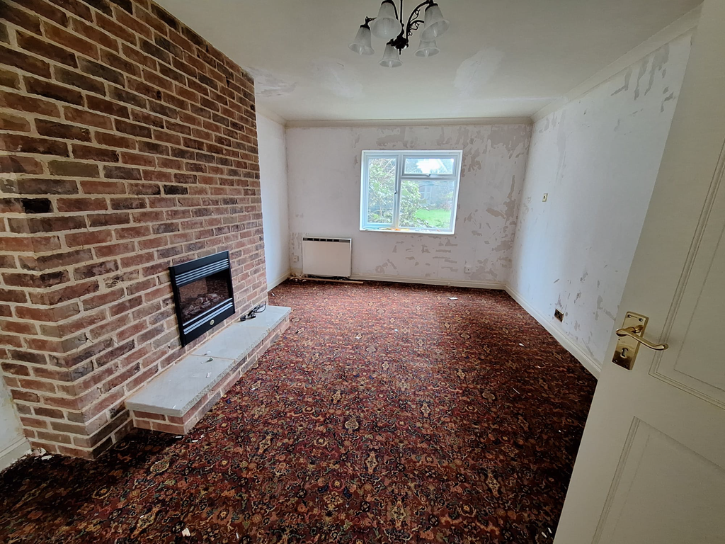 Property photo 3 of 14 Binder2.pdf_Page_10.Png