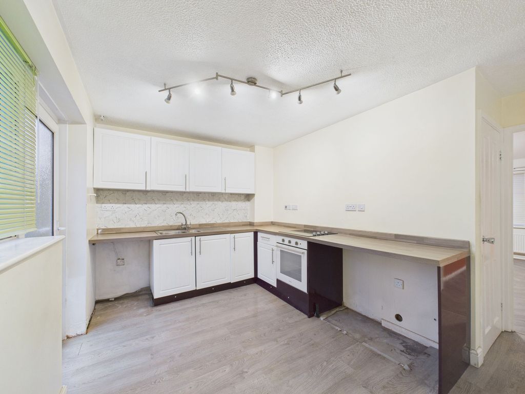 Property photo 3 of 19