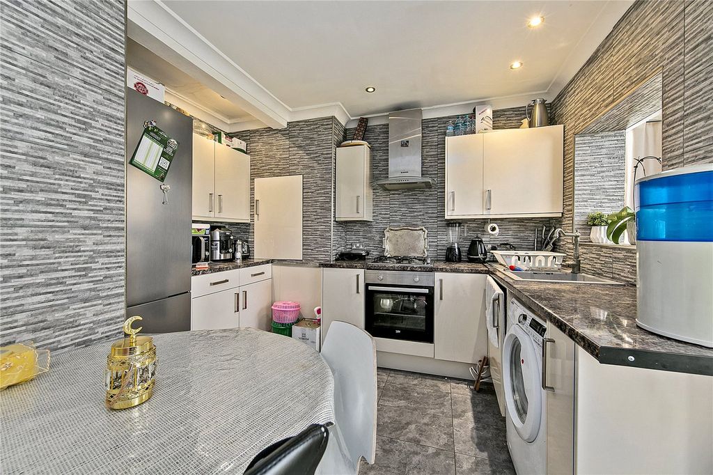 Property photo 3 of 9 Picture No. 02