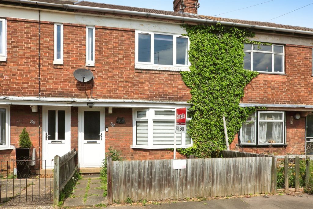 Property photo 1 of 25 Outside