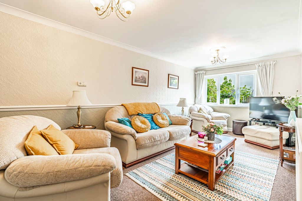 Additional image 6 of 2 bed flat for saleCedar Crescent, Tonteg CF38
