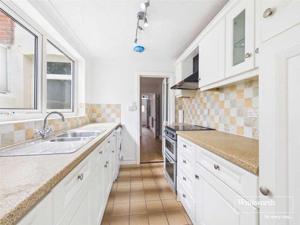 Property photo 2 of 9 Picture No. 03