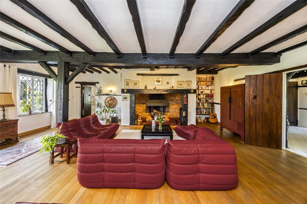 Property photo 2 of 34 Drawing Room