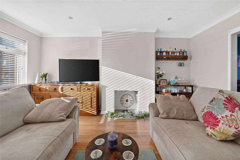 Property photo 2 of 19 Living Room