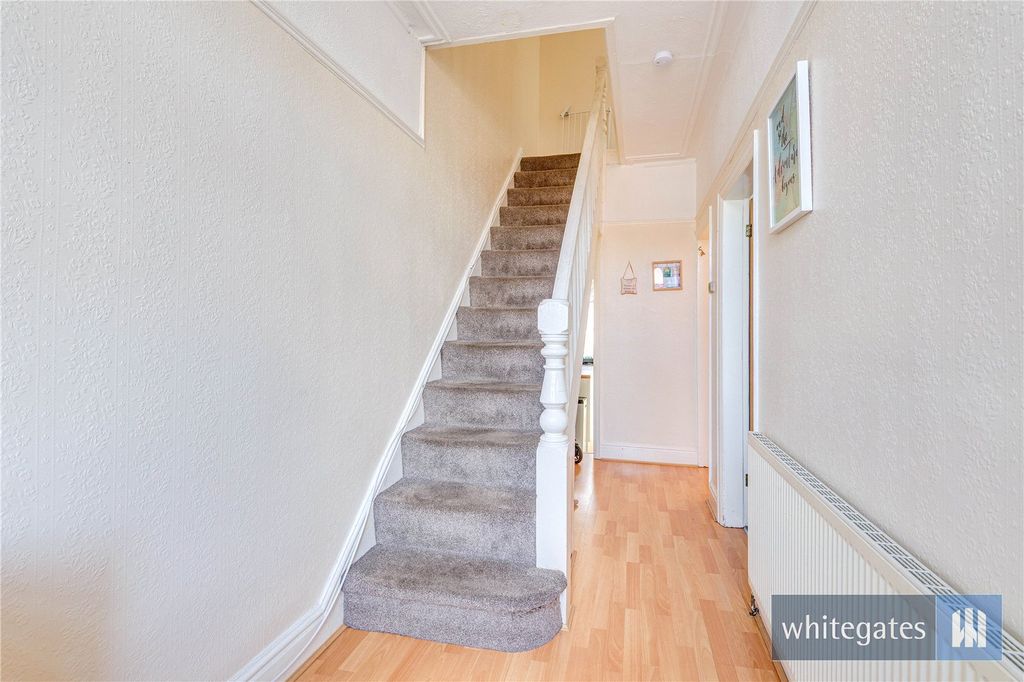 Property photo 3 of 29 Picture No. 03