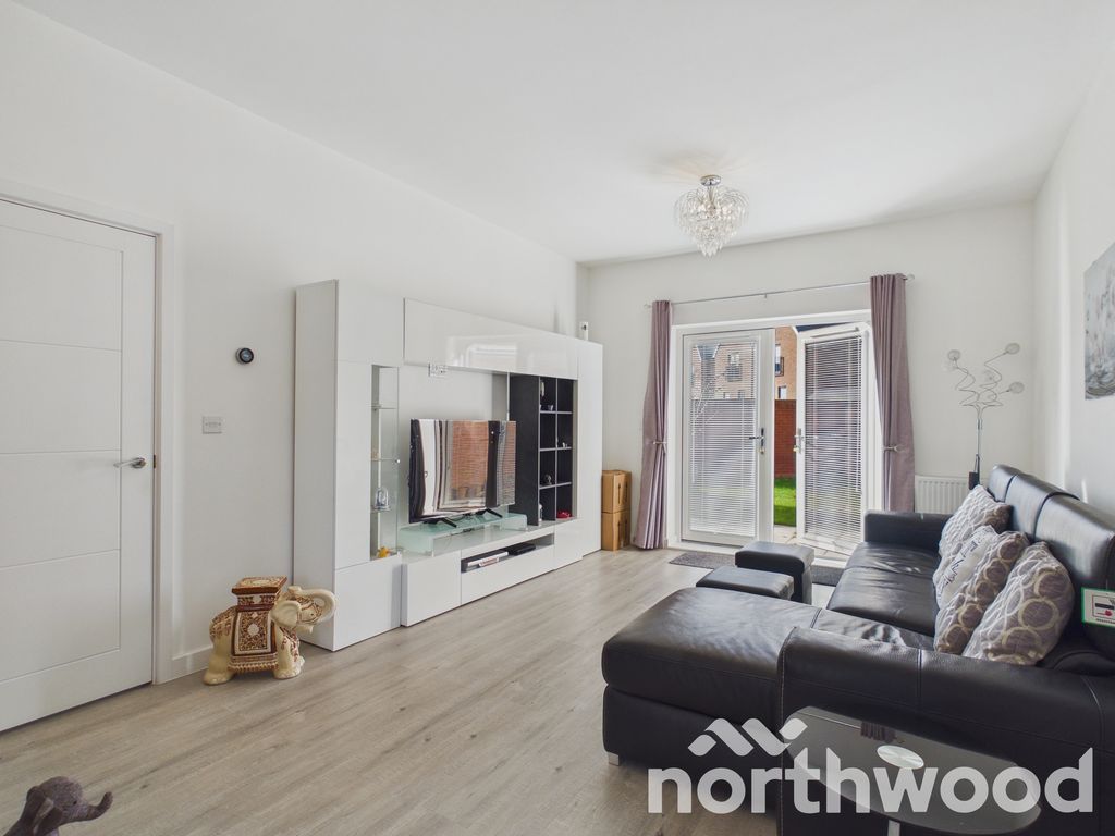 Property photo 3 of 26