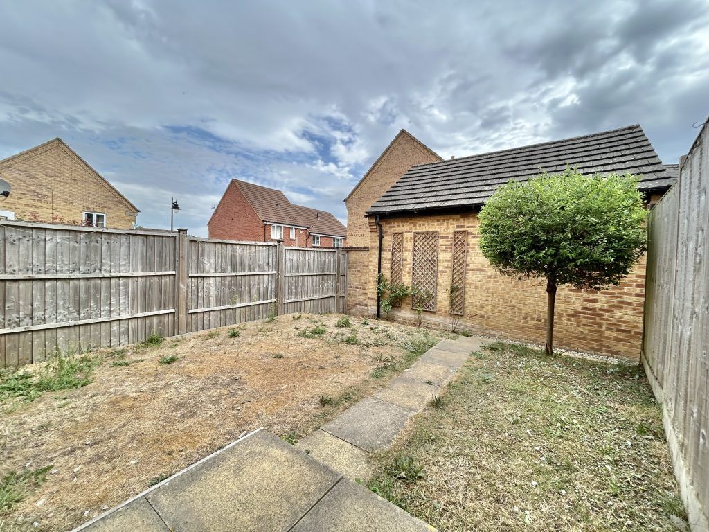 Property photo 3 of 11