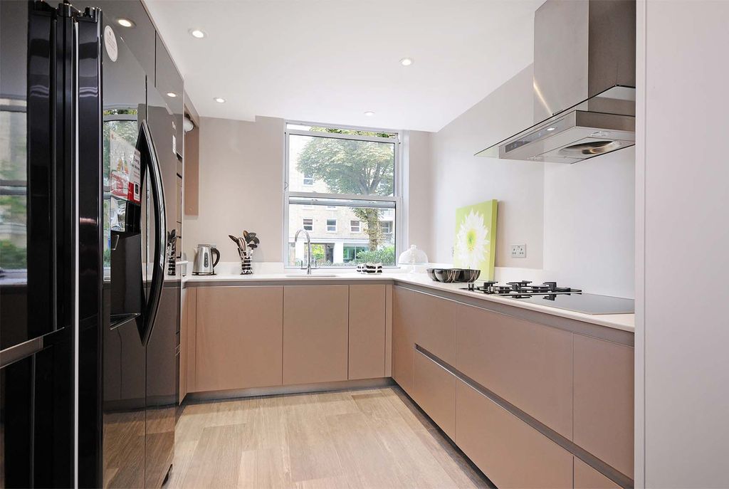 Property photo 3 of 14 Untitled-2-2