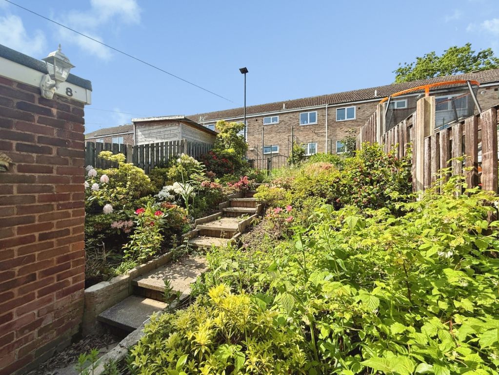 Property photo 3 of 17 Pbox-Img.Jpg