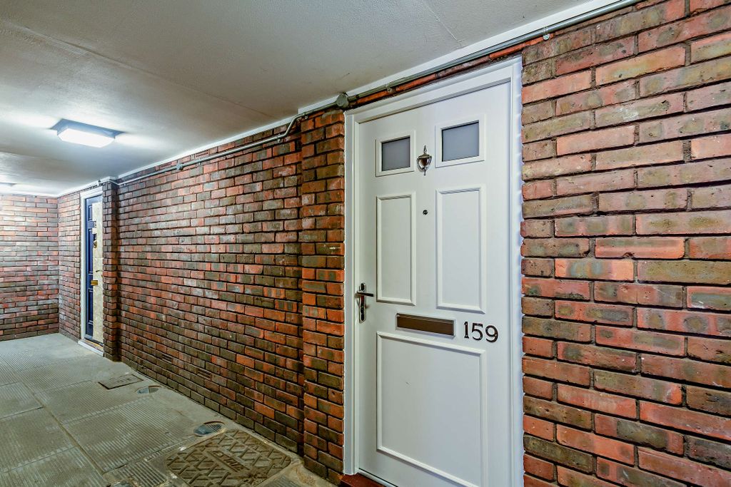 Property photo 2 of 13 Photo 1