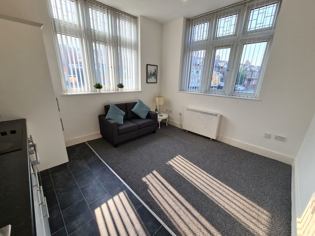 Property photo 3 of 13 Gallery