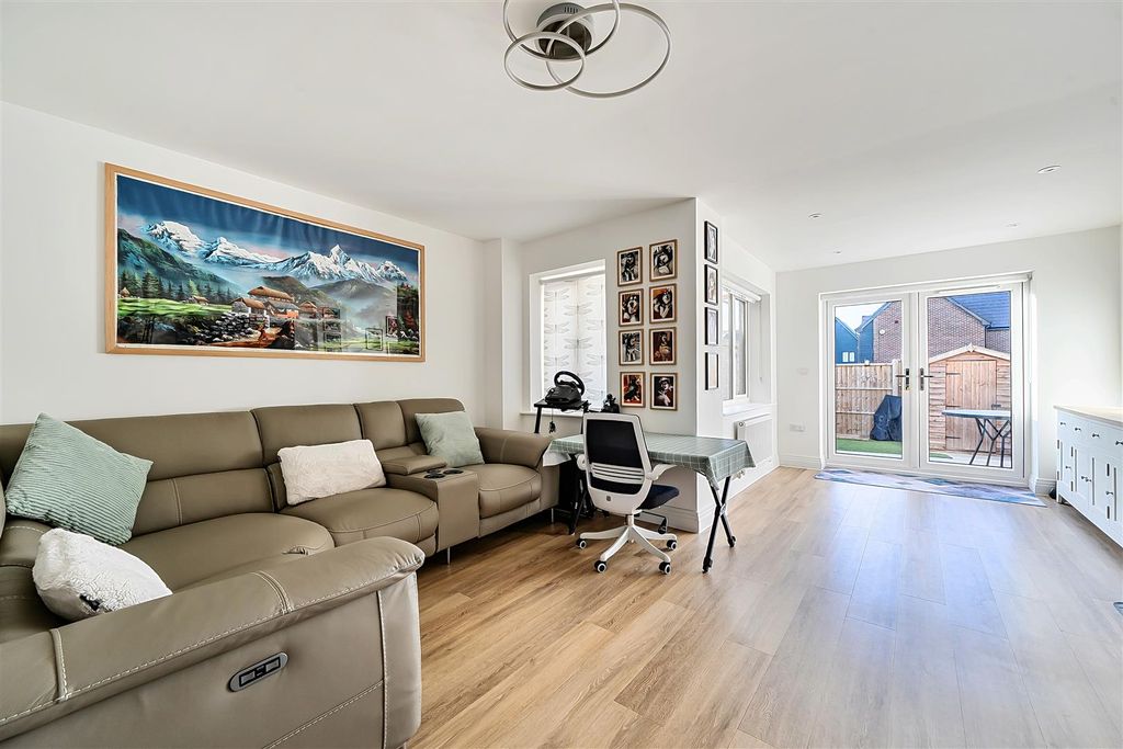 Property photo 2 of 22 1537782 (4).Jpg