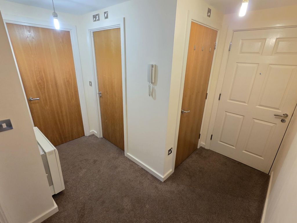 Property photo 2 of 13 Gallery