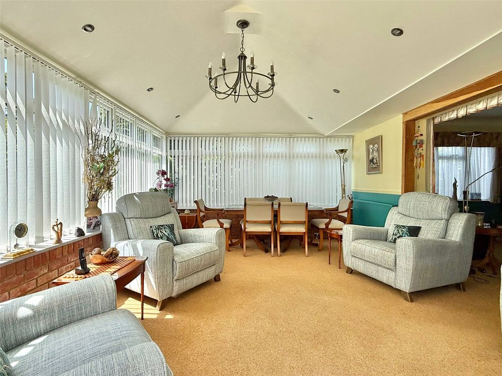 Property photo 3 of 23 Picture No. 16