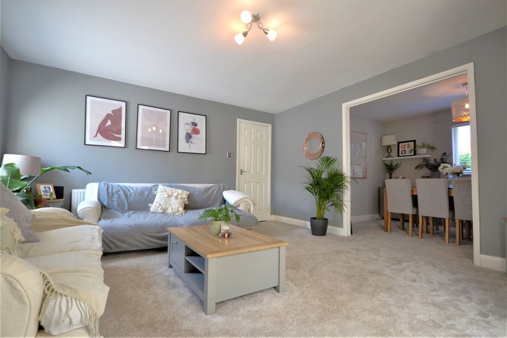 Property photo 3 of 13 Lounge View 2