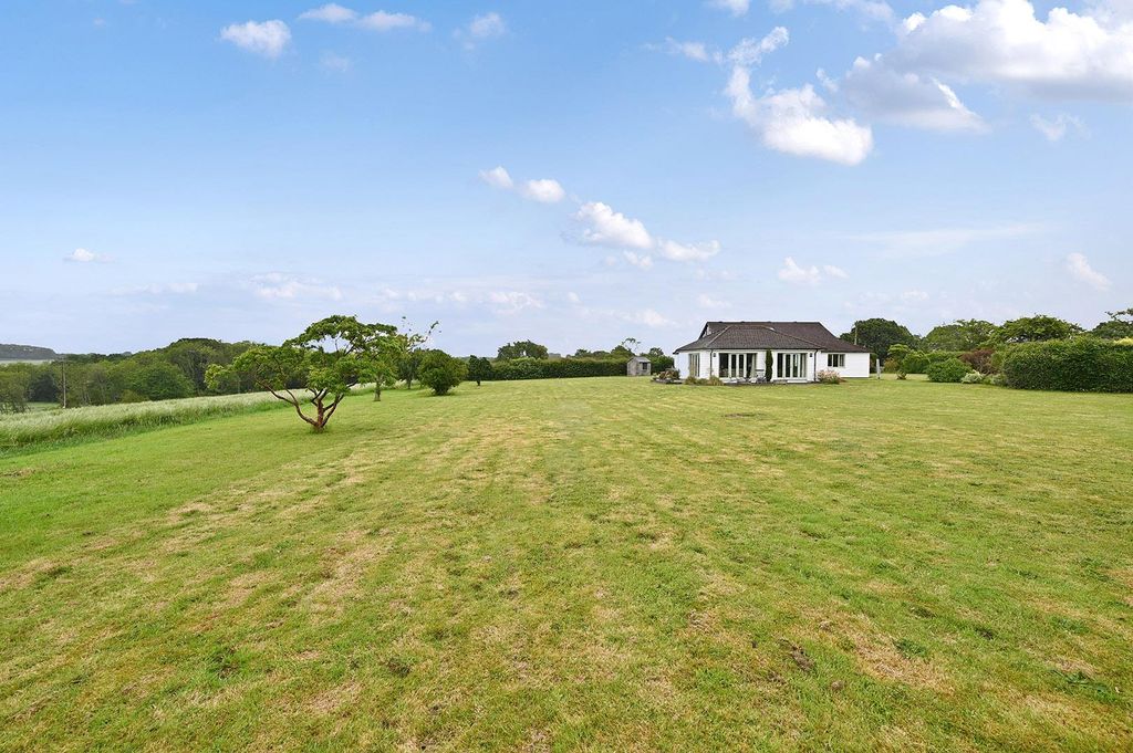 Property photo 2 of 37 Tamamara-Tn174Dr (47).Jpg