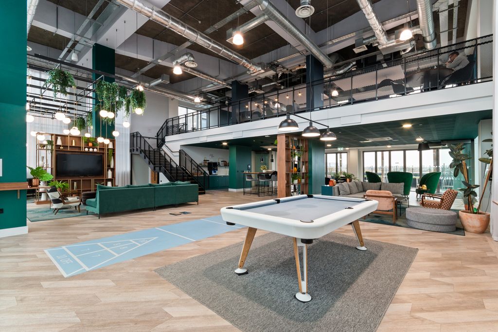 Property photo 2 of 16